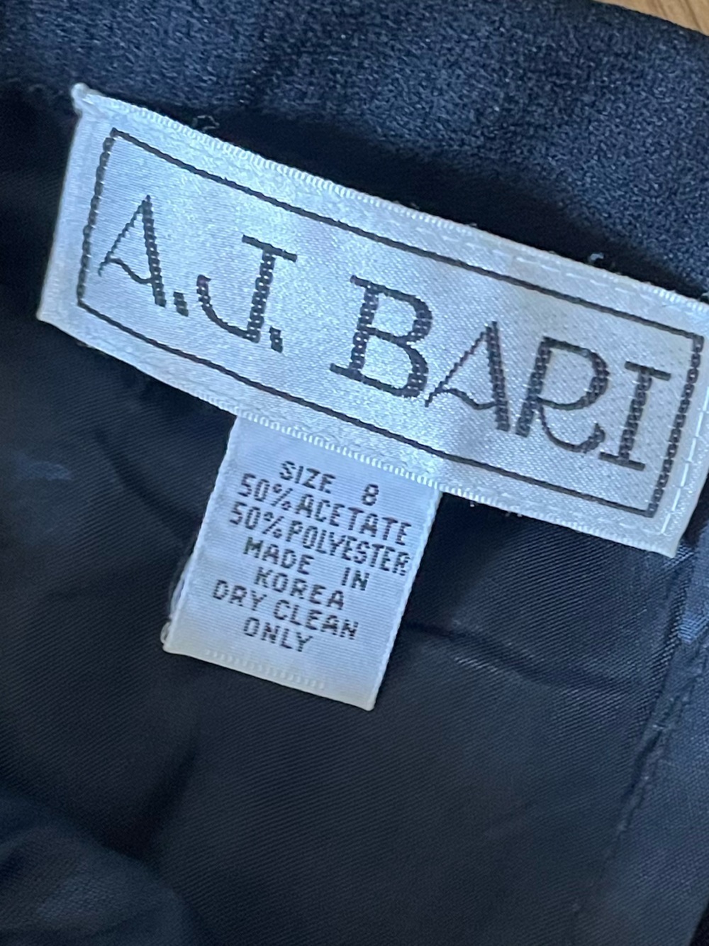 A.J. Bari Black Maxi Skirt with Slit - Size 8 - Picture 4 of 4
